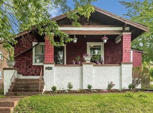 7259 Zephyr Pl, Saint Louis, MO 63143