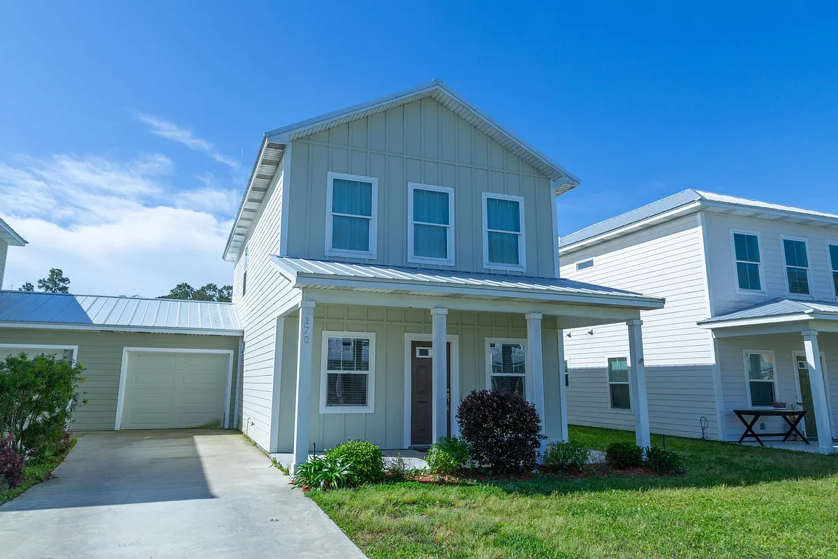 Building Photo - 161 Promenade Pl