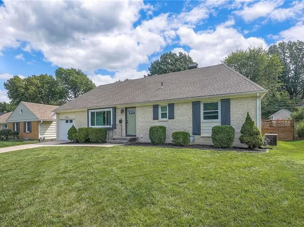 8331 Beverly Dr, Overland Park, KS 66207
