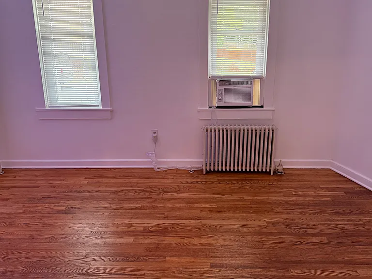 907 N Duke St #1 — Photo 5