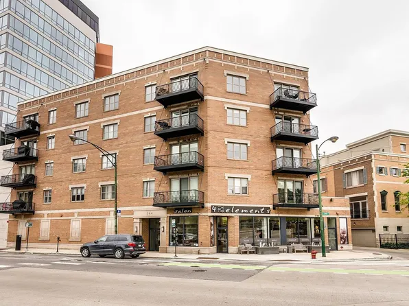 544 N Milwaukee Ave #204, Chicago, IL 60622