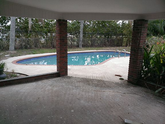 5th image of 510 NW Kilpatrick Ave