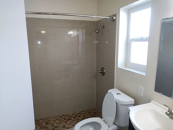 4th image of 4149 Central Ave #8