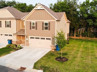 300 Hamburg Rd, Smyrna, TN 37167