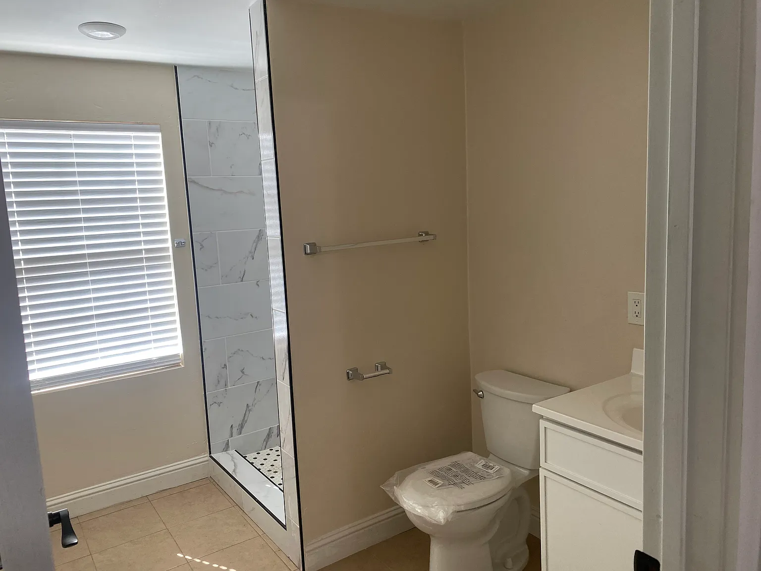 4 bed, 1540 sqft, $2,200 — Photo 3