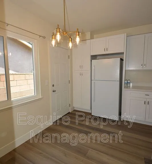 4511 S A St — Photo 11