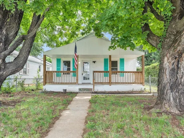 234 Wilson St, Salem, VA 24153