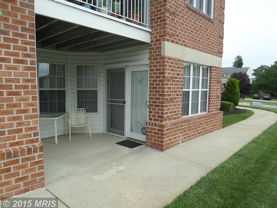 1st image of 202 Burkwood Ct #1K