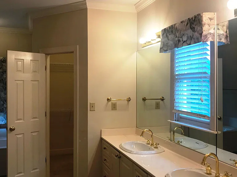 5050 Eagle Crest Rd — Photo 14