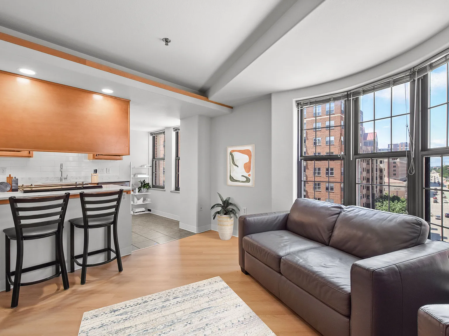 The Aberdeen Apartments — Photo 3
