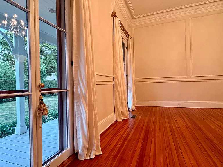 20 Greenough Pl #1 — Photo 7