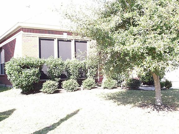 5th image of 13811 Hillingdale Ln