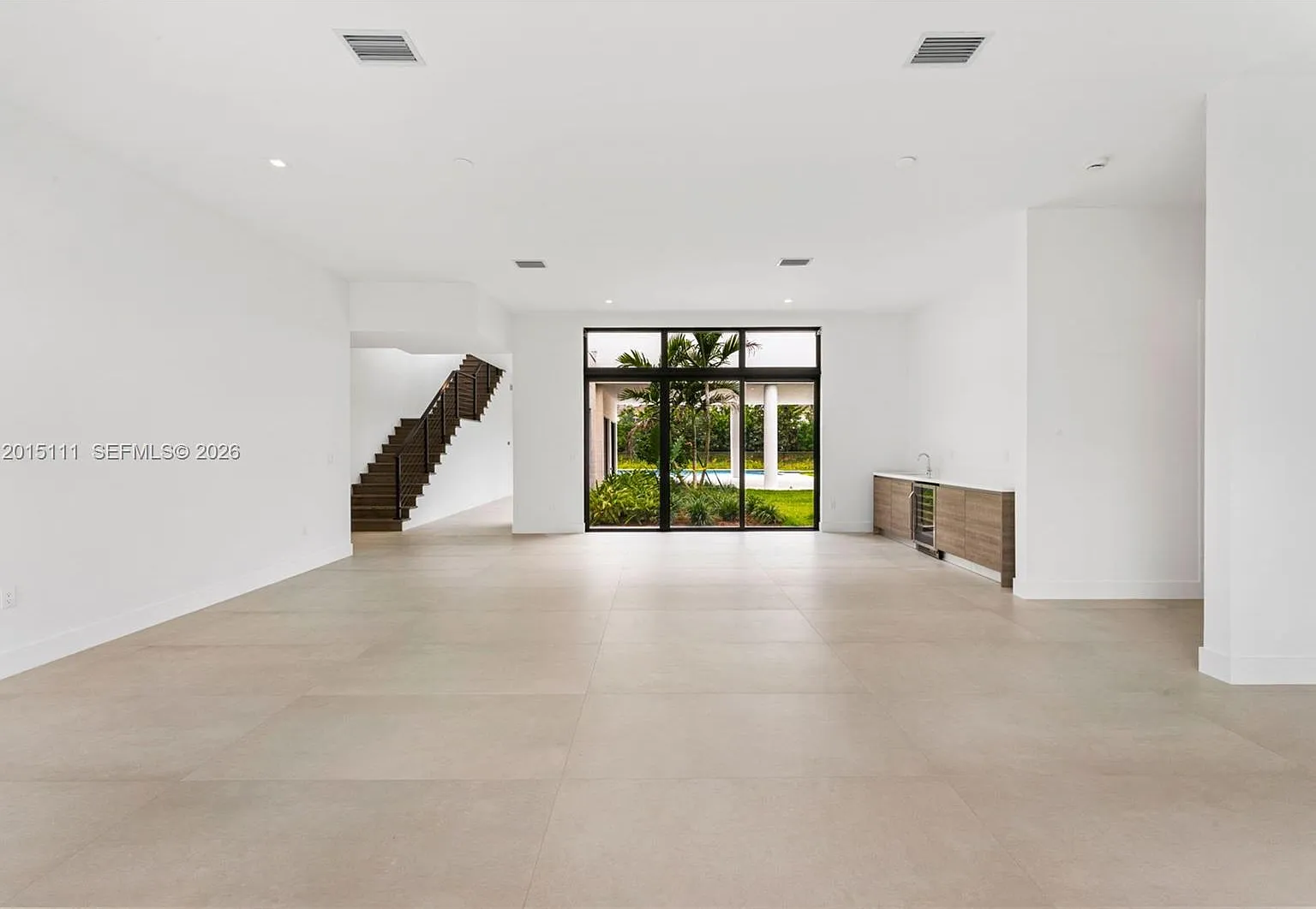 Weston Estates — Photo 3