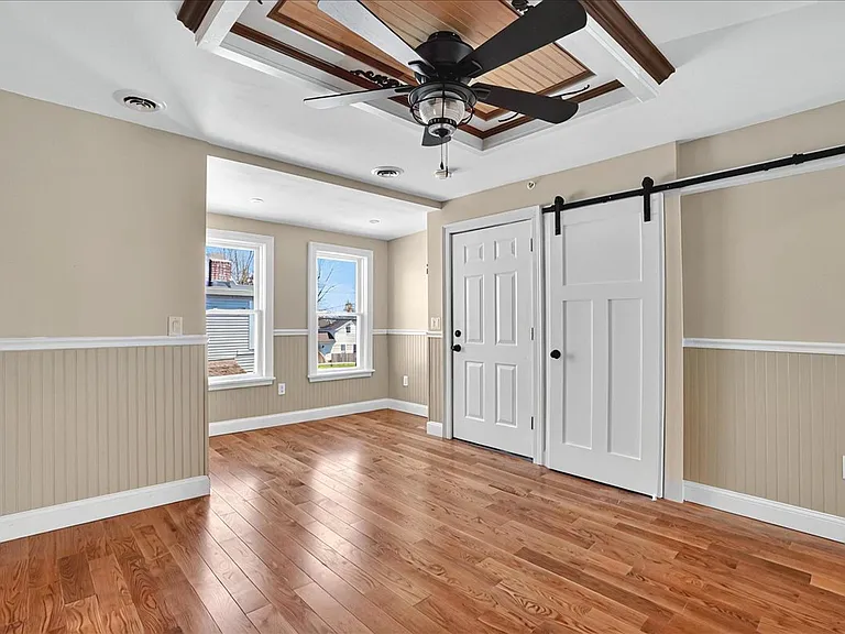 3 Waterbury St #2 — Photo 6