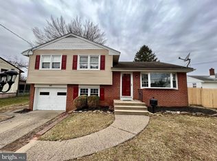40 Winding Way Rd, Stratford, NJ 08084