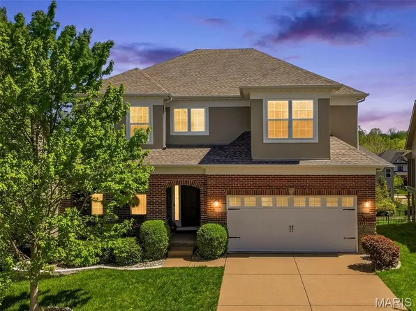 404 Maple Rise Path, Chesterfield, MO 63005