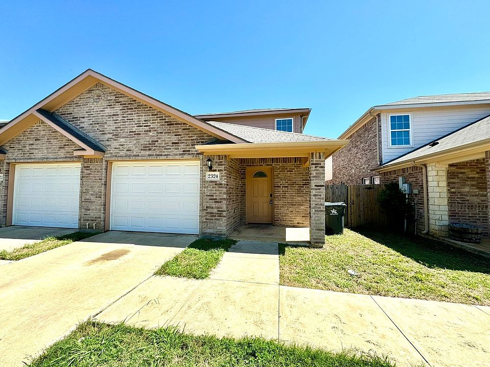 1st image of 2324 Bloomfield Dr