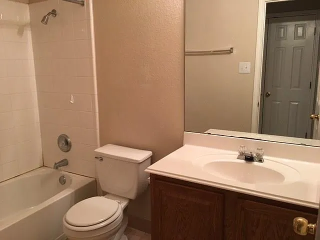 431 Primrose Blvd — Photo 8