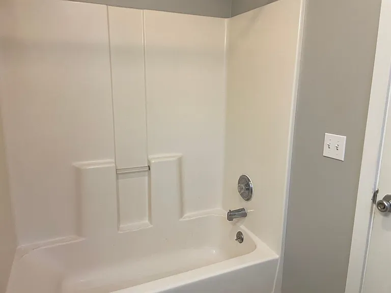 Welcome to Rosenwald Apartments - From Studios to 2 bedrooms Located in Downtown Lancaster! — Photo 36