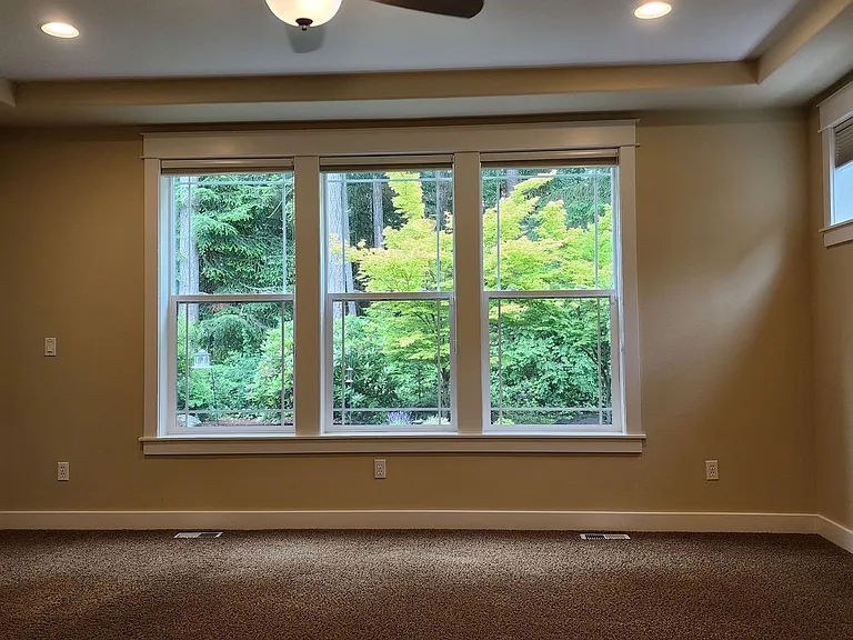 3819 Cameron Dr NE — Photo 37