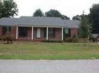 73 Joyce Dr, Jackson, TN 38305
