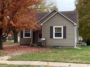 209 Kickapoo St, Hiawatha, KS 66434