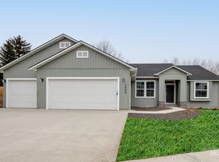 1544 Long Pond St, Middleton, ID 83644