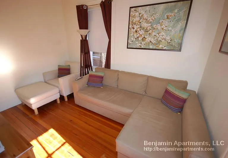 1595 Beacon St #8 — Photo 8