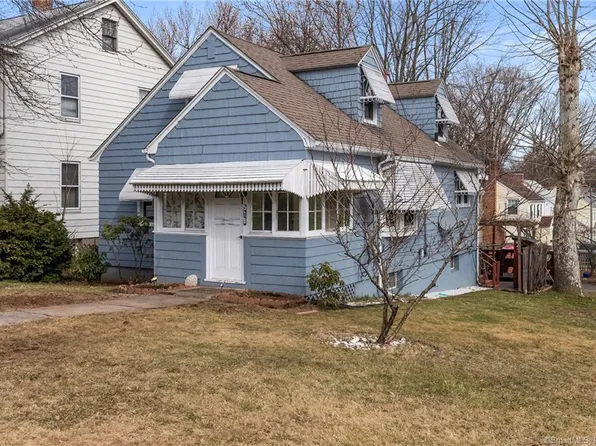 518 South Quaker Lane, West Hartford, CT 06110