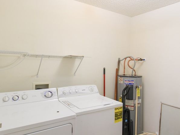 412 N Martin Luther King Jr Dr, Adel, GA 31620