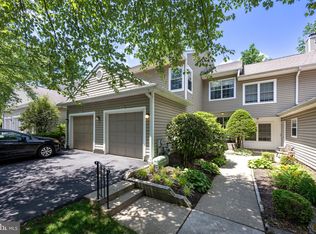 256 Stanton Ct, Glen Mills, PA 19342