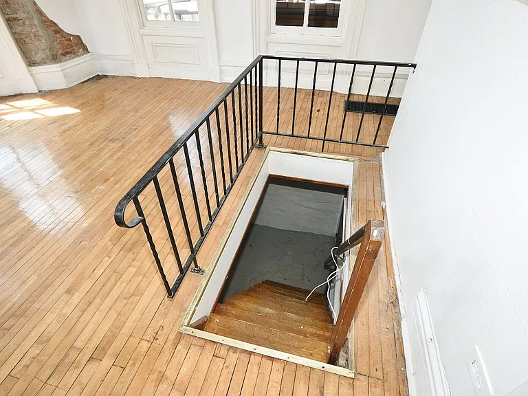 991 Leon Rd — Photo 15
