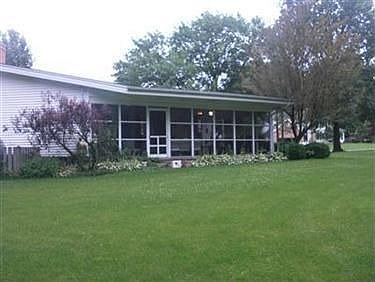 5th image of 1367 Highland Ave
