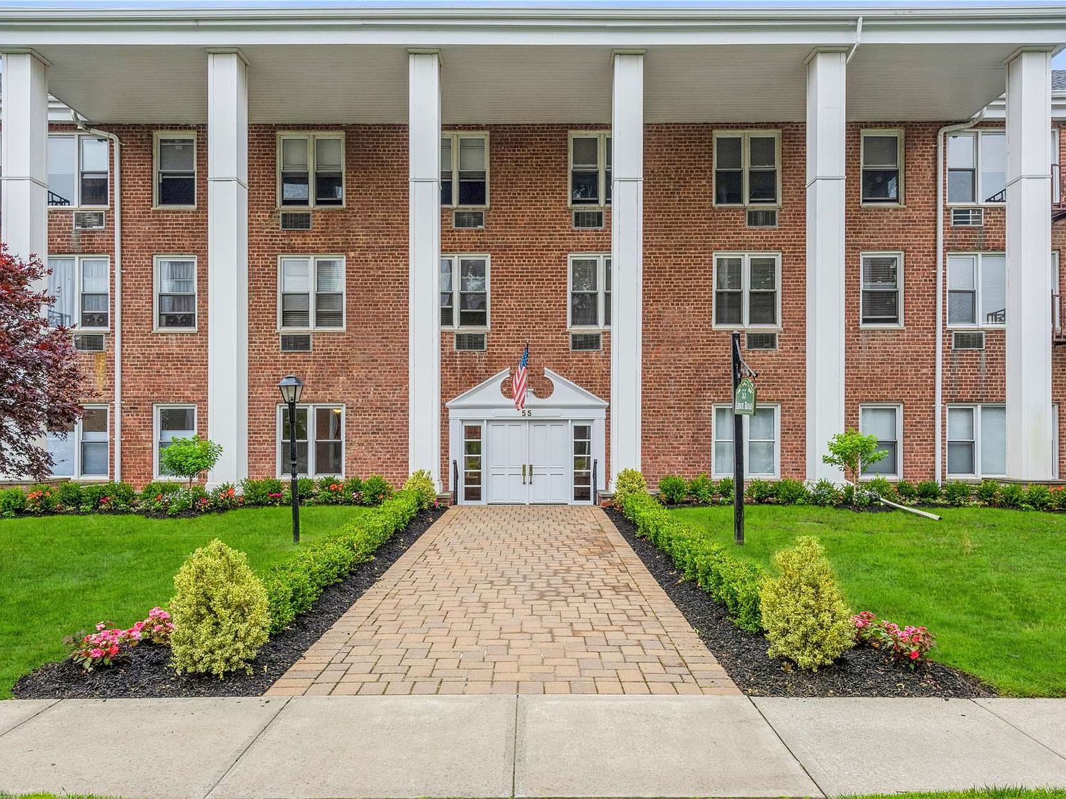 55 Lenox Road UNIT 2L, Rockville Centre, NY 11570 Zillow