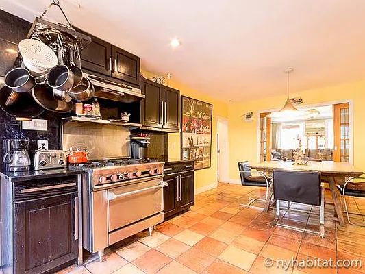 Rented by Corcoran | media 13