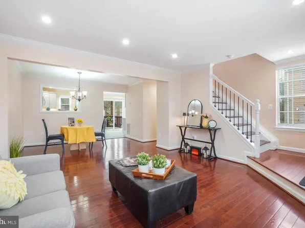 1 Long Green Ct, Silver Spring, MD 20906