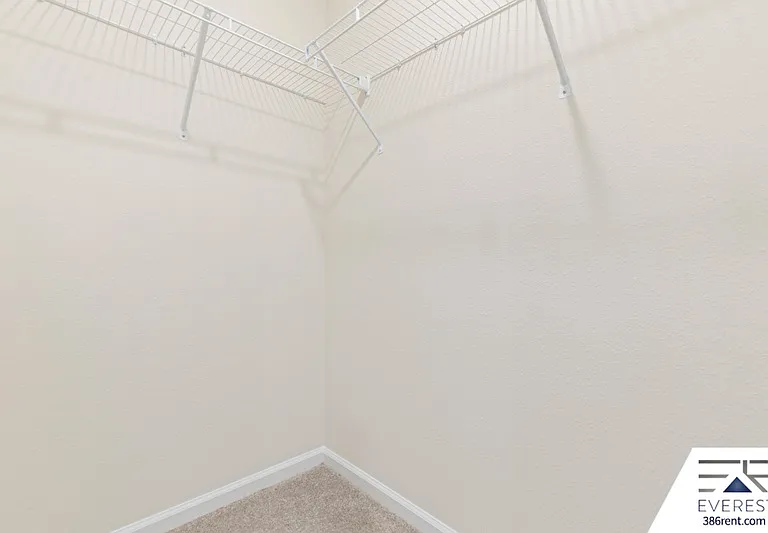 41 Temple Dr — Photo 25