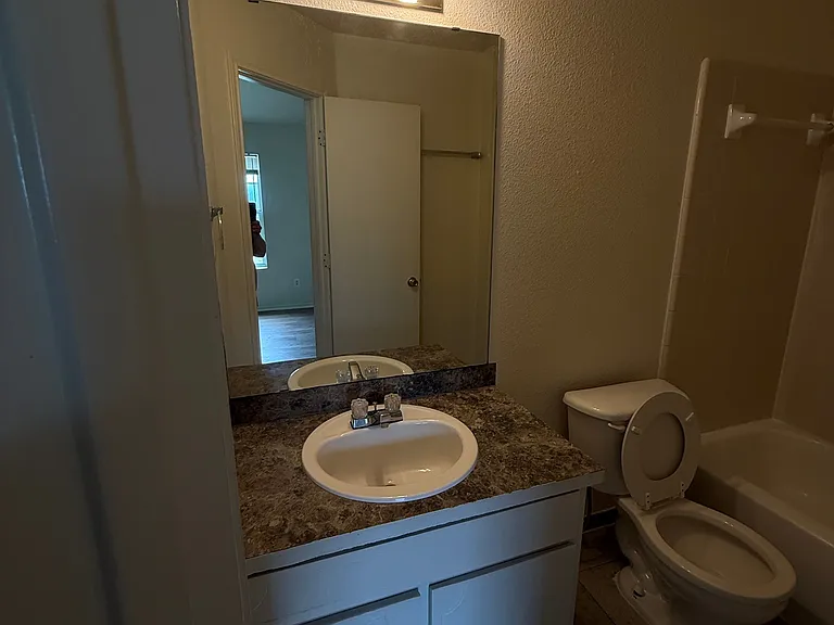 4104 Gus Dr — Photo 21