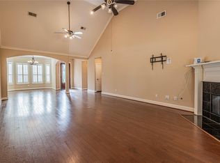 5114 E Jerad Dr, Houston, TX 77018