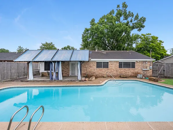 7230 Redding Rd, Houston, TX 77036