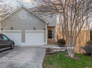 220 Columbia Pl W, Chapel Hill, NC 27516