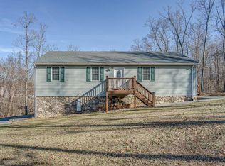 1185 Old Indian Trl, Moneta, VA