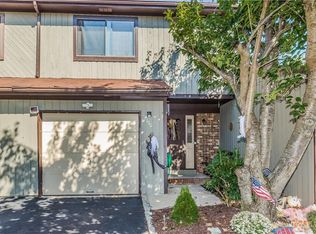 150 Wilcox Ct #54, Matawan, NJ 07747