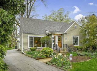 1032 Douglas Ave, Flossmoor, IL 60422