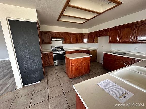 5th image of 699-225 Susan Hills Dr