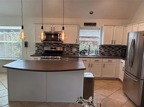 842 Crystal Bay Ln, League City, TX 77573