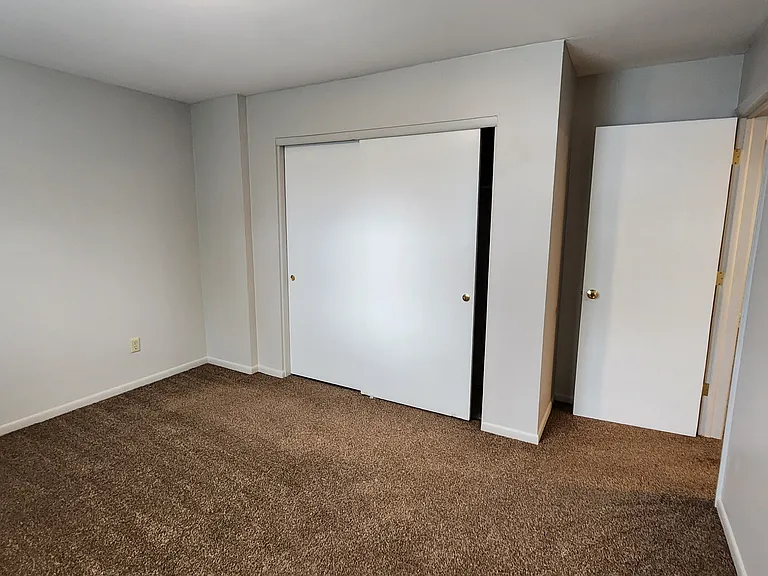220 E. Lane Ave. — Photo 21