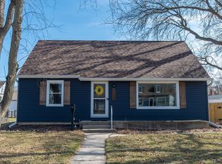 3360 N 90th St, Milwaukee, WI 53222