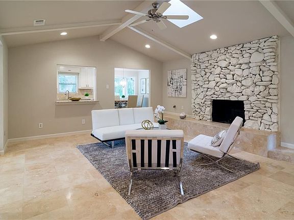 3rd image of 10905 Scotsmeadow Dr