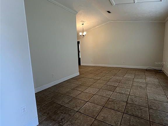 2nd image of 3222 Hammersmith Rd